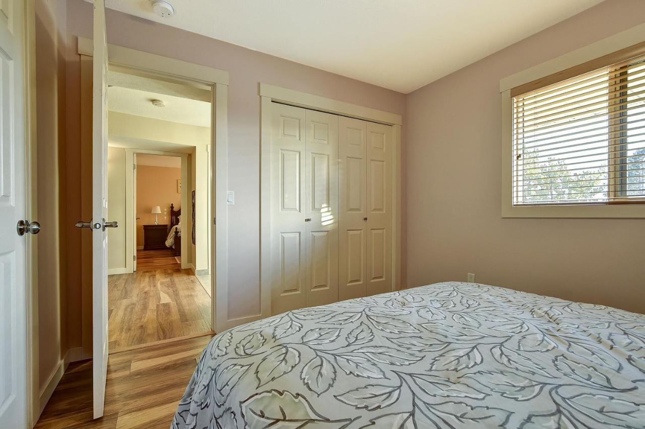 Rodee Homestay West Kelowna Exterior foto